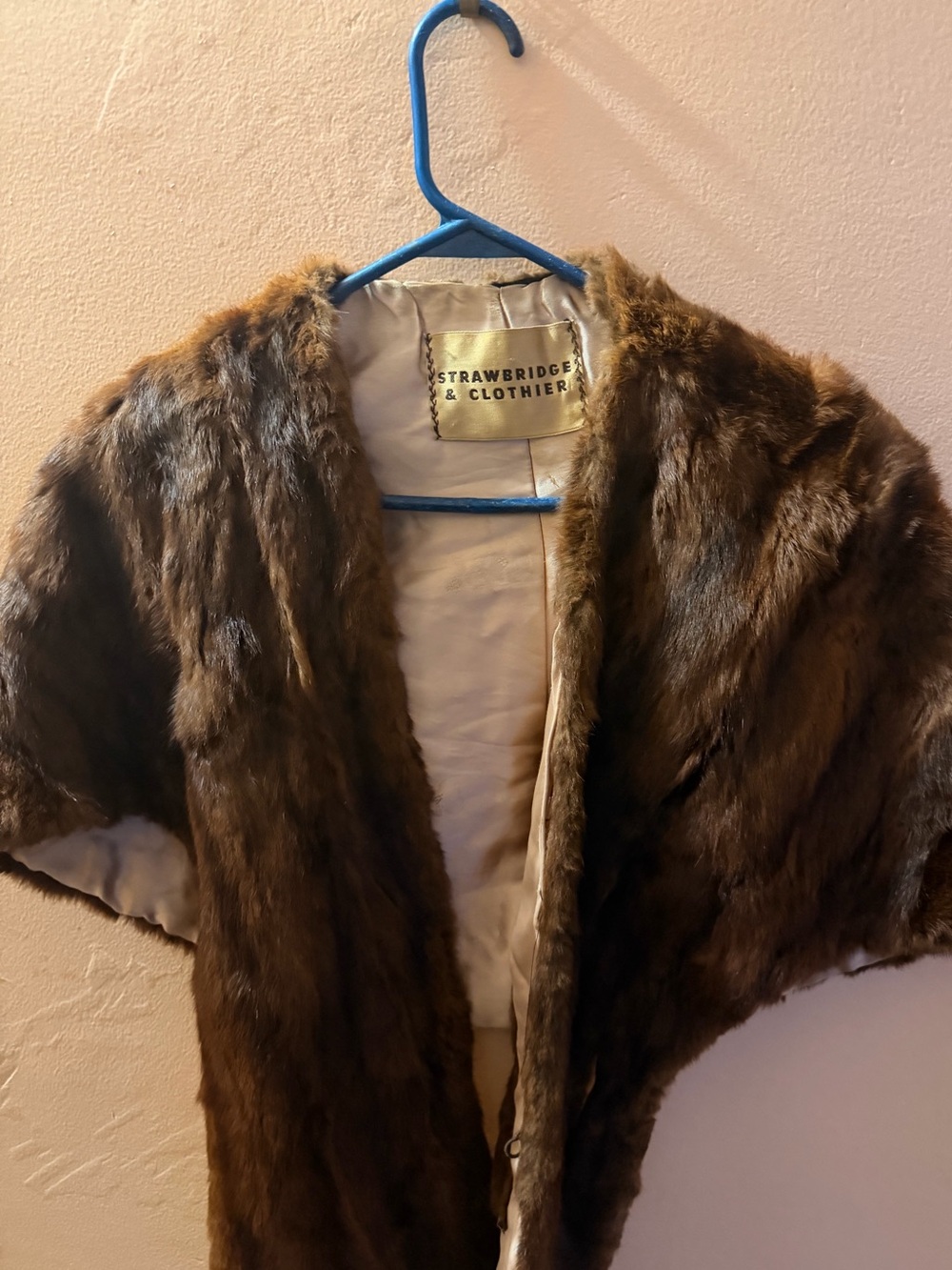 Strawbridge & Clothier Mink Fur Wrap